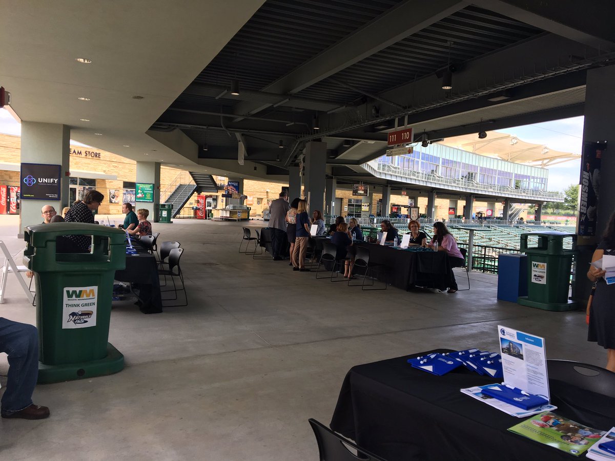 TrishaMontague1's tweet photo. Great job fair! #ACNW brings #CareCloseToHome. Thank you #ACH and #ACNW! #Unyieldingcommitment. @atrosc @ChandaChacon @MarcyDoderer https://t.co/6d9xqbcmg3