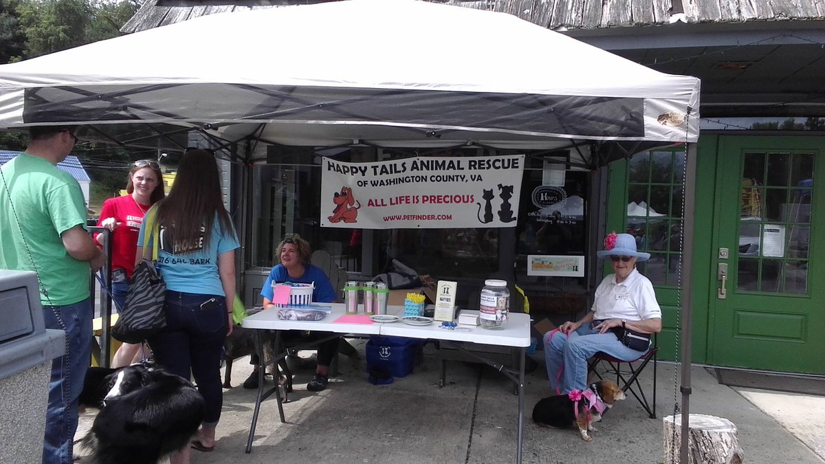 VFWPost1994's tweet photo. #happytails #animalrescue #pawsforacause #gladespringva https://t.co/FE9psTTmwr