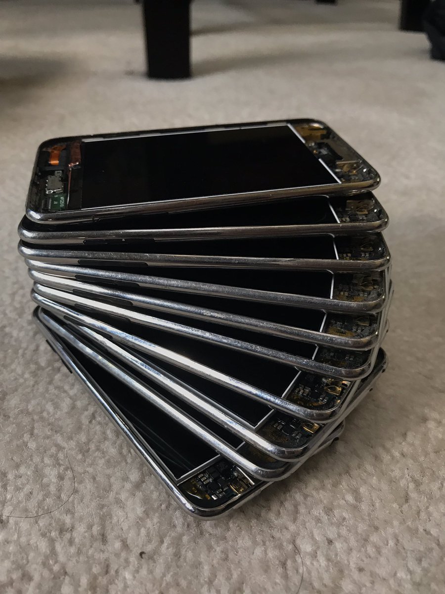 Project2G's tweet image. Running low on Digitizers,
Have an old iPod Touch 2nd or 3rd gen that's 8gb and doesn't work donate for up to $15 credit !!