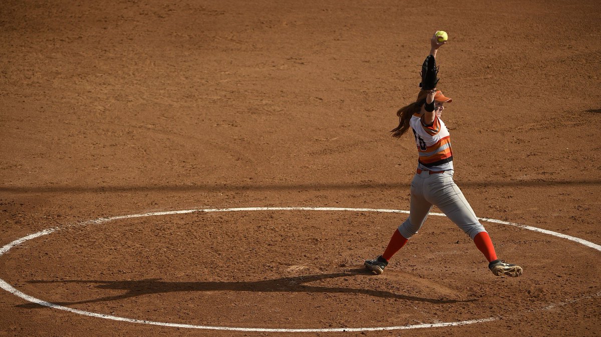 FloCollegeSB's tweet photo. From Boulder IDT to the DeMarini Invite, Beverly Bandits' Sydney Supple talks grit ➤ https://t.co/tkbC0mYXW2 https://t.co/pIM2PyM0UH