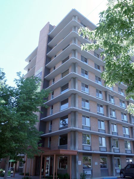 303multifamily's tweet photo. Wheelhouse Construction Projects: Newly Renovated 74-unit high-rise apartment building for seniors. https://t.co/Tu9jBAQXP0 #apartments https://t.co/m2EnOL0ac6