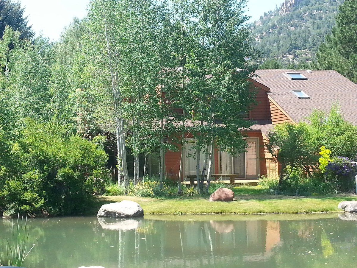 PuebloCCFound's tweet photo. PCC FOUNDATION will soon be listing a beautiful townhome just outside Durango.  If interested email to martha.simmons@pueblocc.edu https://t.co/rZTbVSfIEt