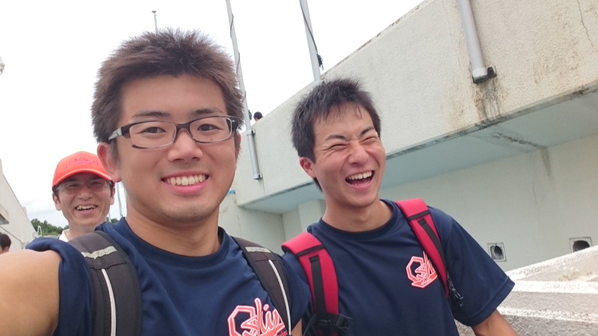 miki7marron's tweet photo. 中国高専！！
個人は全国出場無理やったけどフリーリレーで全国！！
まさかの57.5が出てびっくり！
2位になれたし,なにより上の代と泳いだ時とほぼ一緒の52秒代出せて泣くほど嬉しかった！
高専で頑張った5年間,最高だった！！！ https://t.co/YwwrtKgo1H