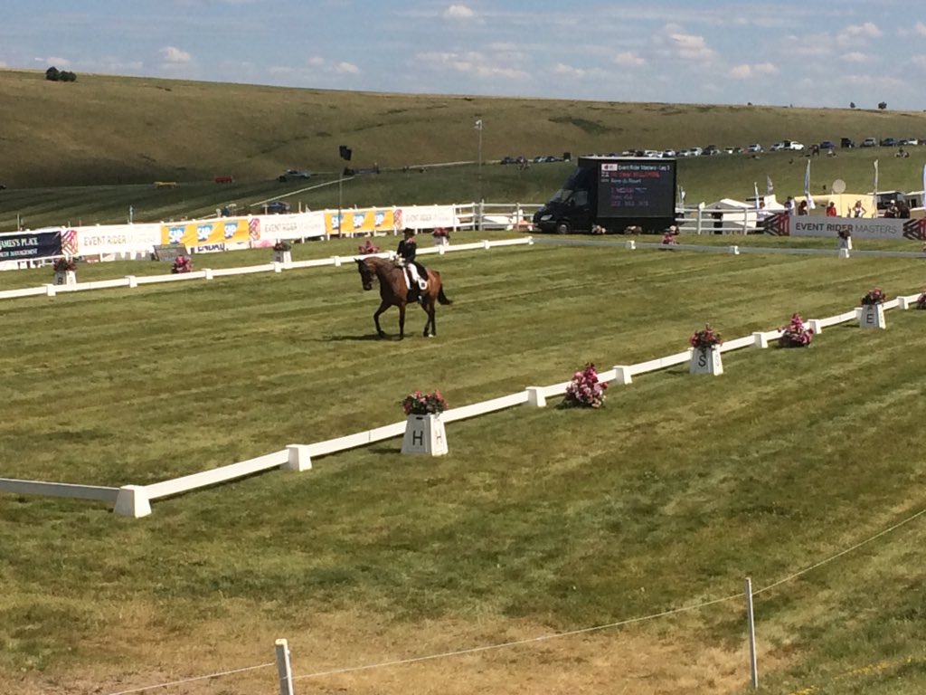 CrisySalmon's tweet photo. The star Reve Du Rouet in his dressage today @EventRiderMstrs #ERMeventing #Barbury2017 https://t.co/Rs9C8i73ss
