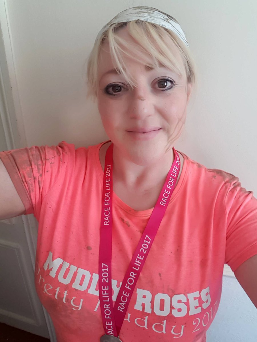 emmyj777's tweet photo. Well done to everyone who took part today in the #prettymuddyraceforlife #doingitforMarge #beatingcancer π https://t.co/4FDepBuqNE