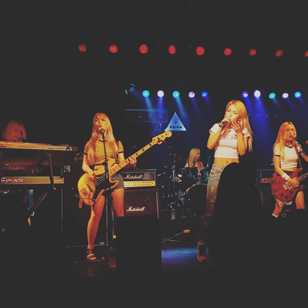 BandMarmelloBR's tweet photo. [📸] 07.07.17 | #MARMELLO @ PRISM Live Hall #마르멜로 
cr: ye.eun0141 / munjh1119 https://t.co/g7KAK2BQXZ