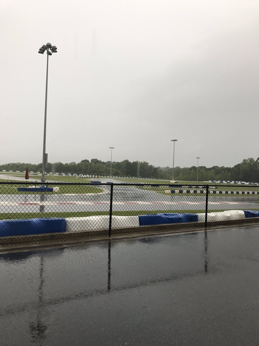 Red flag in the iame junior prefinal. Now we have rain, lightning, and hail! Race is delayed until 9:00 tomorrow morning! ⚡️💦❄️