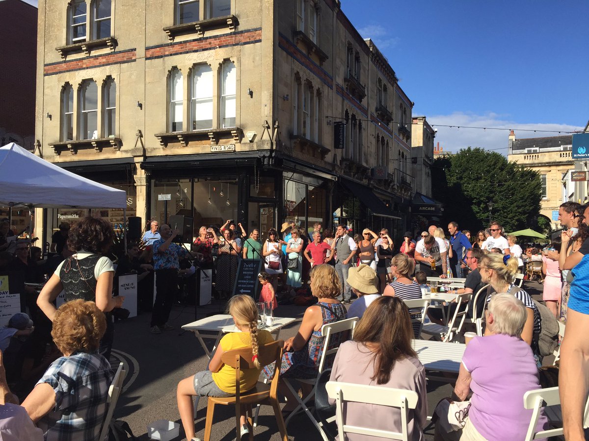 Oh what a day #CliftonFest make  sure you come into the village tomorrow there's lots going on <a href="/CliftonVillage/">Discover Clifton</a> #bristol