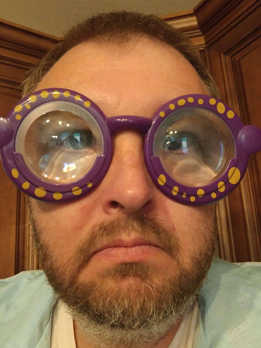 TheRealStaceman's tweet photo. I am #fabulous! https://t.co/JA3WybFSP5