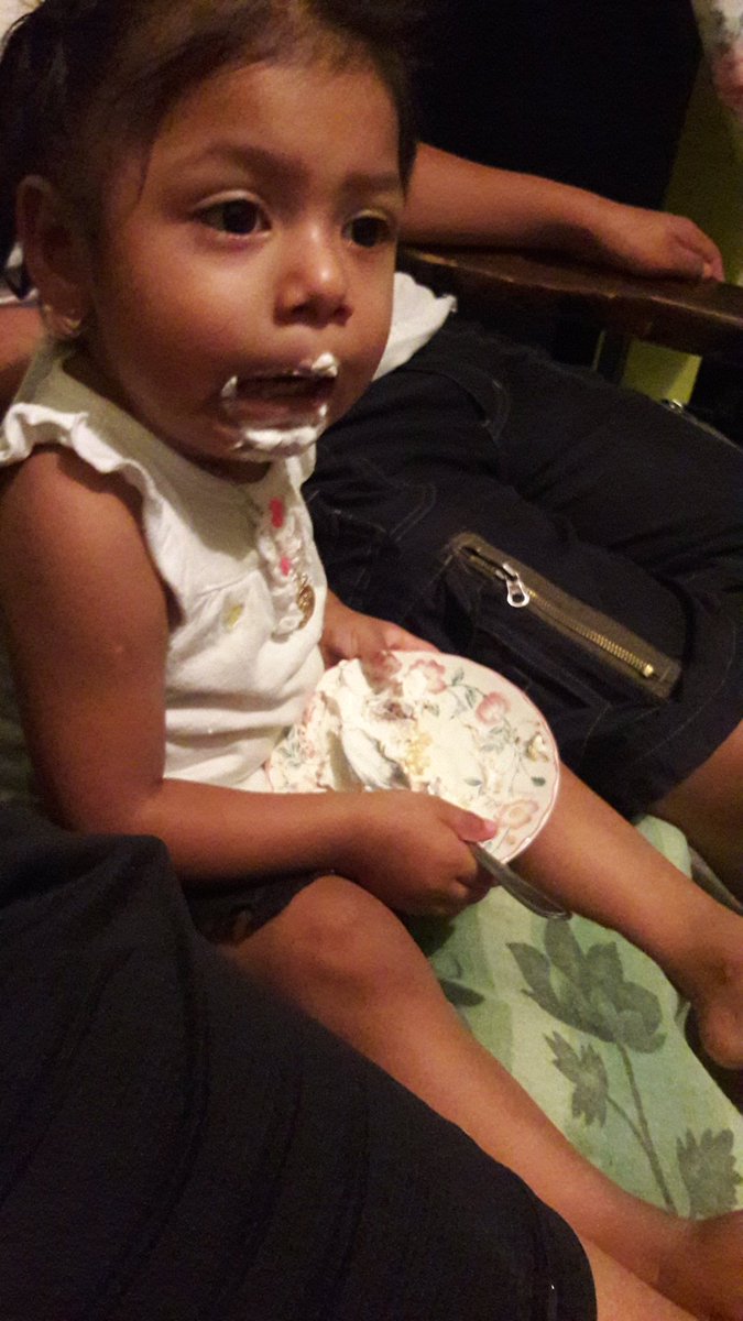 AMY997's tweet image. Mi reina ya d2 añitos