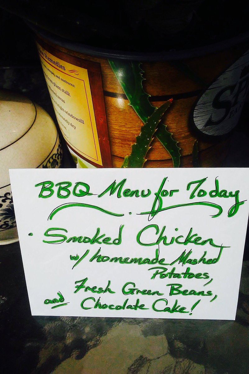 StLouisBistro's tweet photo. For Sat 7/8 Karaoke at 7. Actually FRESH ASPARAGUS in butter tonight, not green https://t.co/2mPmX7Mrvg missed those last night. SOOO good. https://t.co/GBfTgzfeBF