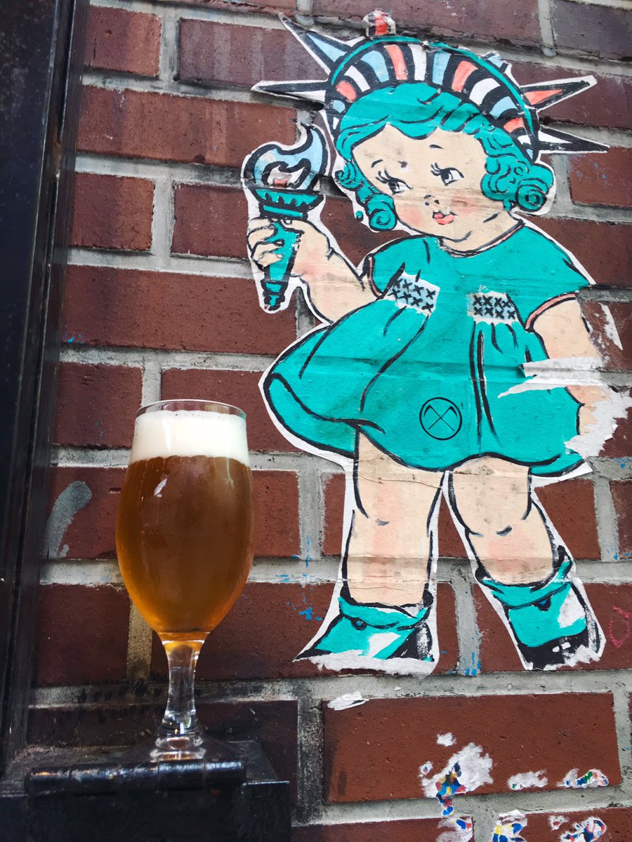 WassailNYC's tweet photo. If an East Billyburg beer is more you're speed, we got you. #beerbaby https://t.co/z0NZcUYzDO