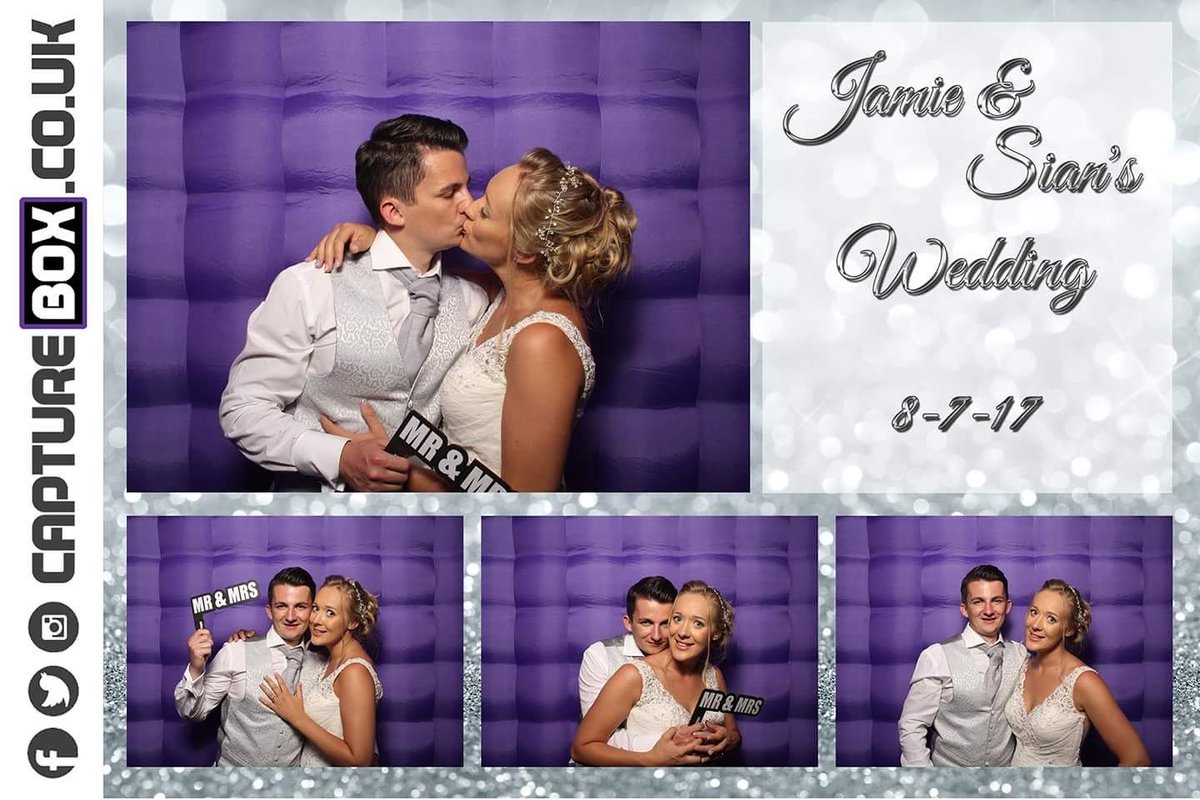 capture_box's tweet image. Another lovely summer wedding today!
D/load your FREE hi-res photos at capturebox.co.uk/your-photos
#CaptureBox #PhotoBooth #Wedding
