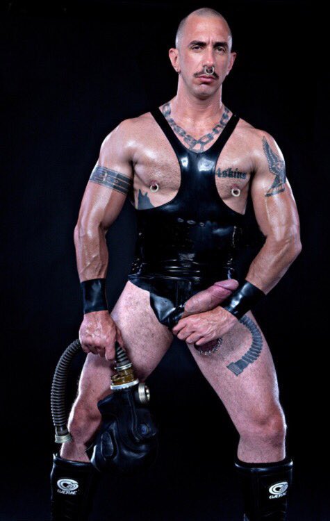 DEQKDxQW0AESqWV.jpg:large