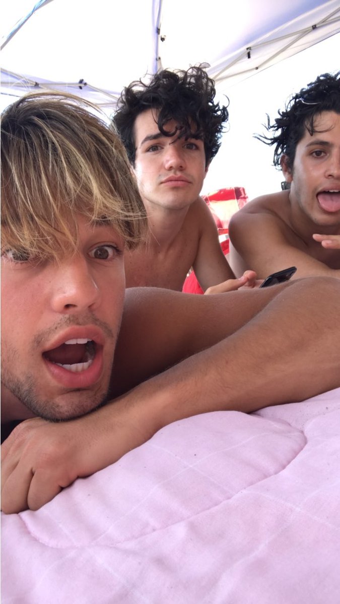 Cameron Dallas PH tweet media