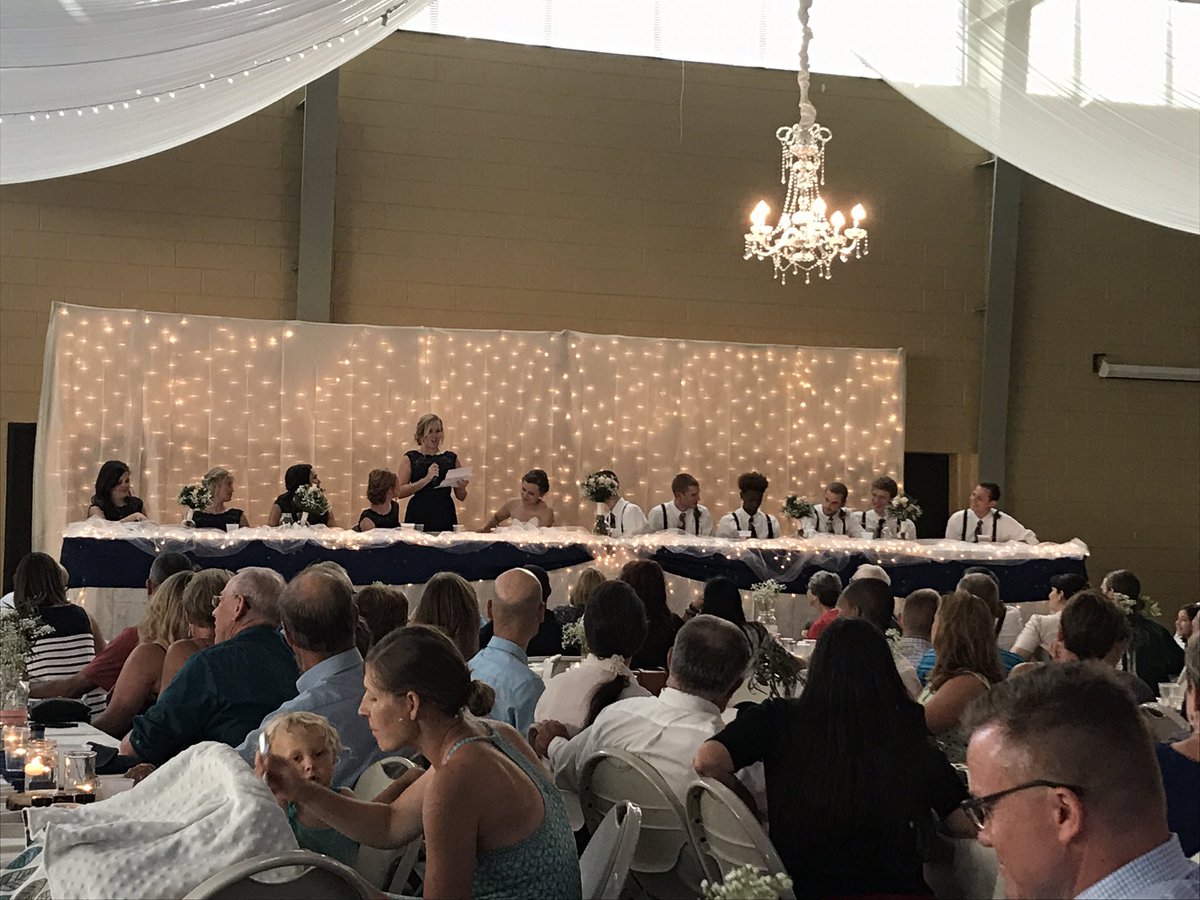 LisaCtweets's tweet photo. Congratulations Sydney and Jonah #goinggilbert https://t.co/5tTtLxbisX