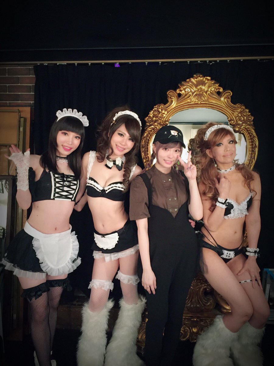 きゃりーぱみゅぱみゅのバイト風写真に反響 新宿2丁目の友人の店手伝う ライブドアニュース