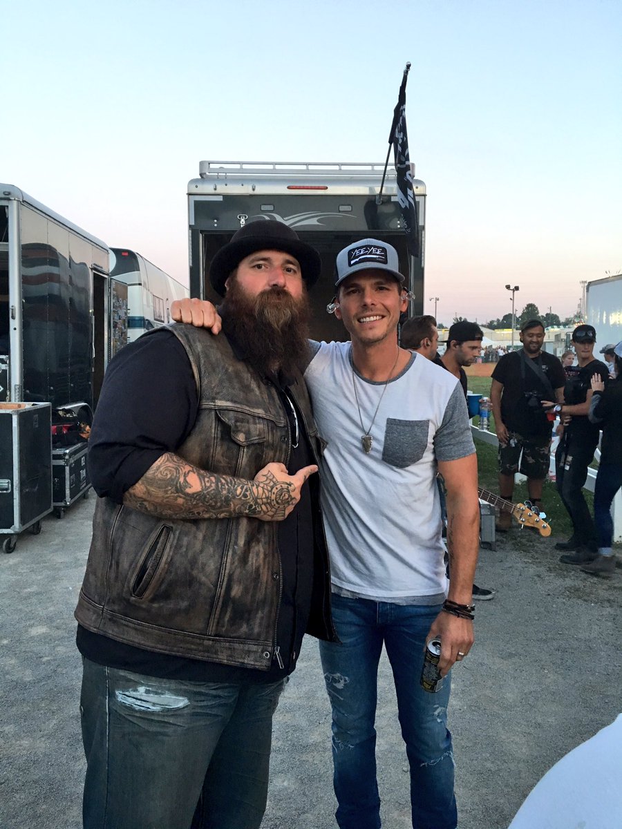 ectband's tweet photo. Backstage with @ChadFetty and @GrangerSmith at @BigButlerFair. https://t.co/mGOgb52oFl