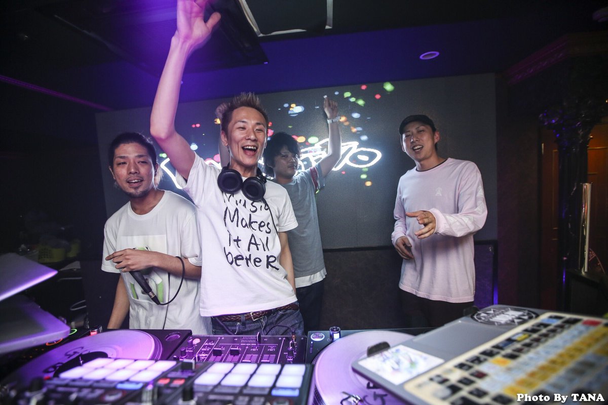 DJYASUTO's tweet photo. Tonight Party Info.📡
Every Sunday Night Program‼︎

🌺Paradase【@ParadiseNagoya 】
#パラダイス 🏝@Vanilla_ngy 

今週もオリジナルメンバーでブチかますからみんな来てねー🙏✨
22時OPEN🎉 https://t.co/9HXZUzjHql