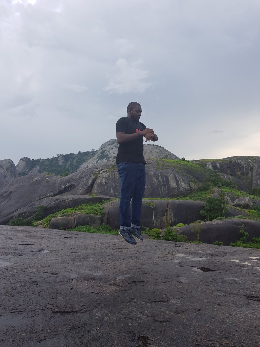 davokin's tweet photo. Cc @pulsenigeria247 RT @FuadXIV: More of Idanre. #Pulse36 #samsungs8plusng #movewithaccess https://t.co/3jZ92OqioY