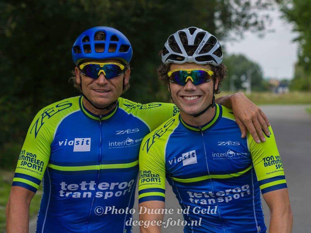 chriscappel's tweet photo. @fietsmaatjes dinsdag na 30 min koers #RvWN gevallen. Koers uitgereden met een mooie 2e plek overall. Nu herstellen #breukje sleutelbeen π https://t.co/EvZ3Ctzt9J