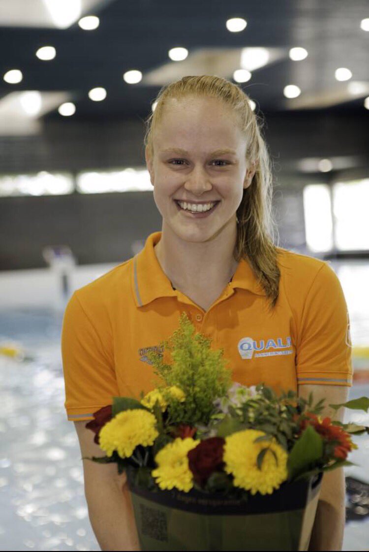 Bedankt voor het vertrouwen <a href="/QualmRozenburg/">Qualm</a> ! Op naar 2 mooie zwemjaren! 🏊🏻‍♀️