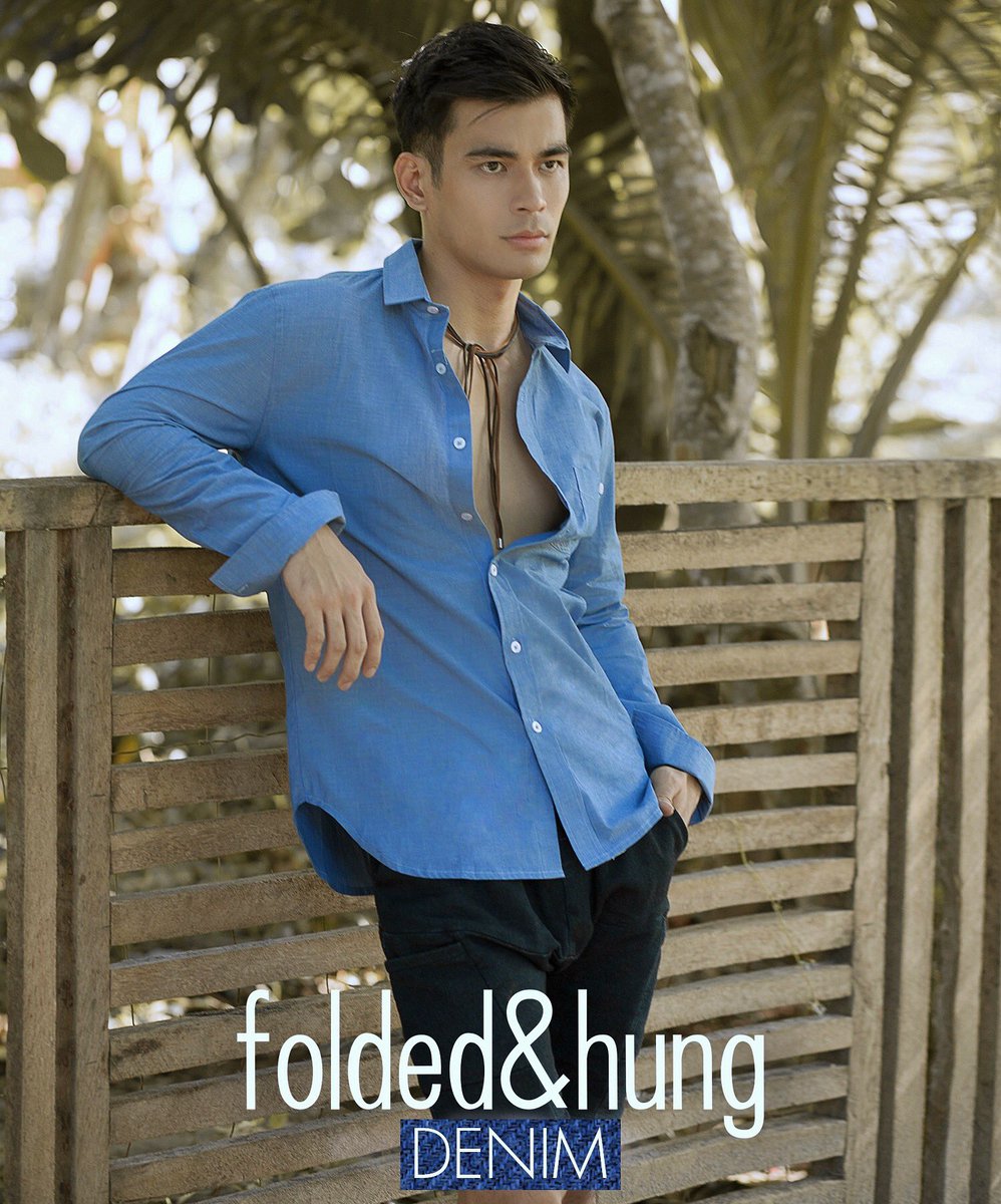 foldedandhungph's tweet photo. This is how you wear denim, gents! π
Visit #FHStores and enjoy our 70% on selected denim items.
#thisisFHdenim
#iwearfoldedandhung https://t.co/KWFCwOMuW3