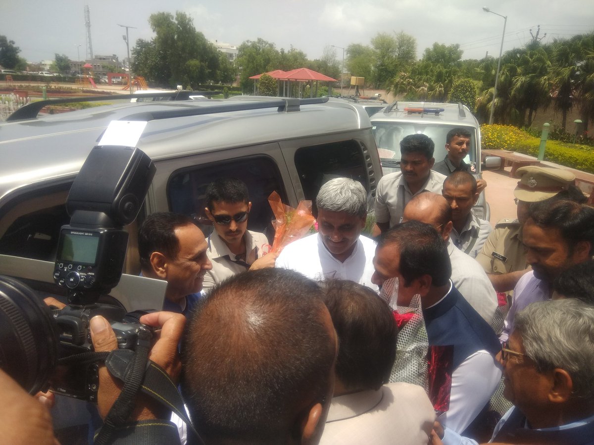 NavGujarat Samay PR tweet media