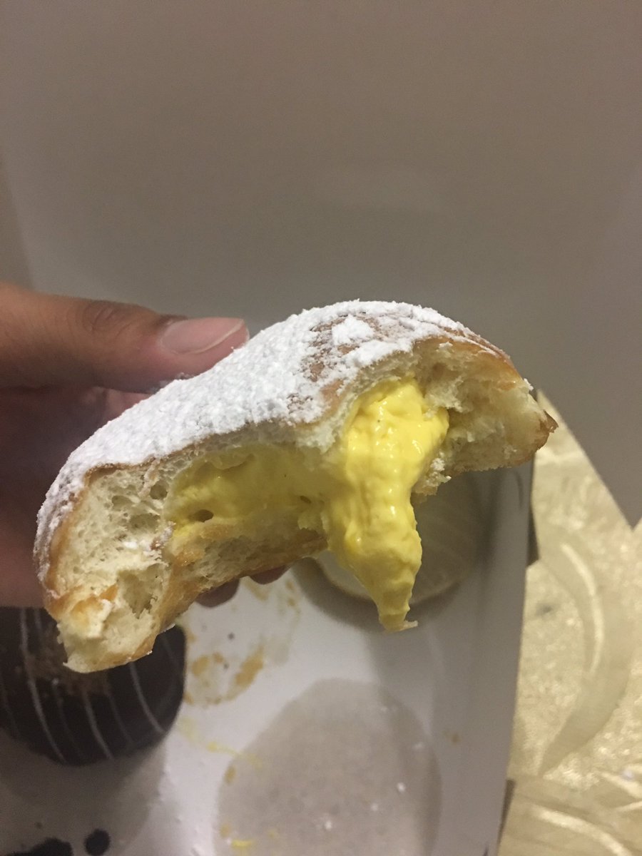 dullahkins's tweet image. Literally THE BEST doughnuts I've ever had! They're so light and delicious 😋 unfortunately only in Durban so if you're here it's a MUST!! 🍩