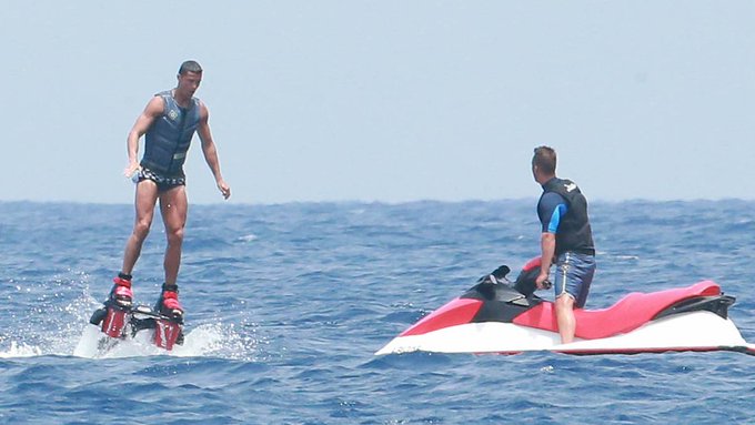 Voir l'image sur Twitter Voir l'image sur Twitter