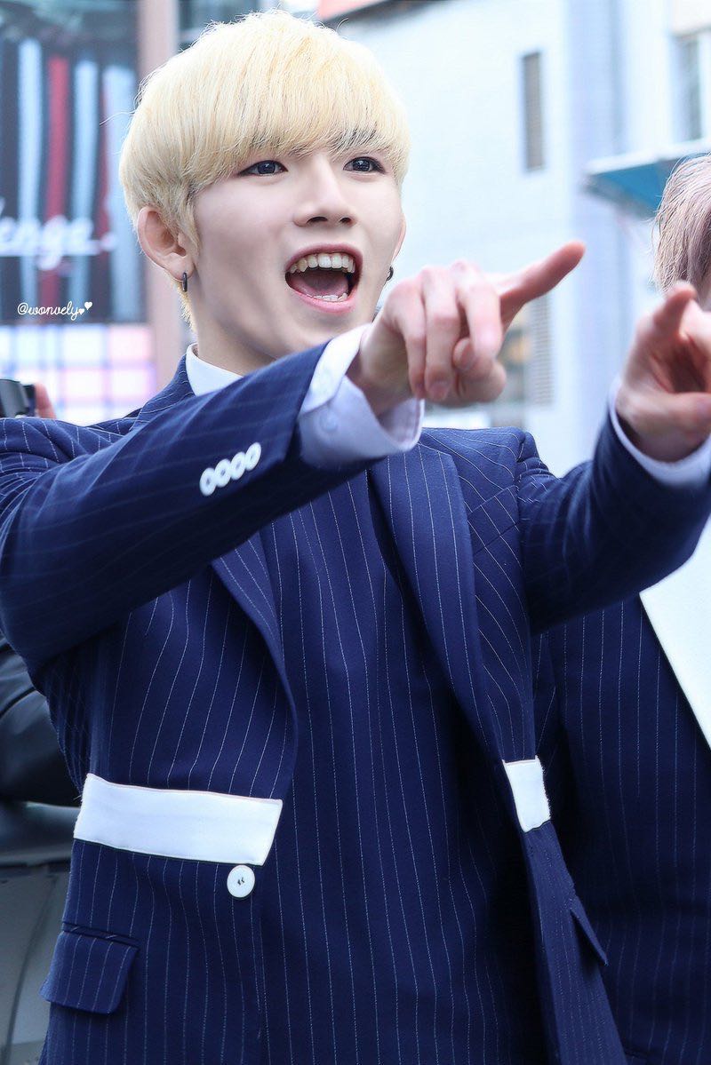 moonbin_michi's tweet photo. Hoy te veré!!! 😍❤ @BLANC7_DL AHHHHHHH!!! 😭💜 #Blanc7inParaguay #Blanc7Paraguay #KtimePy https://t.co/2Ii76cFXOo