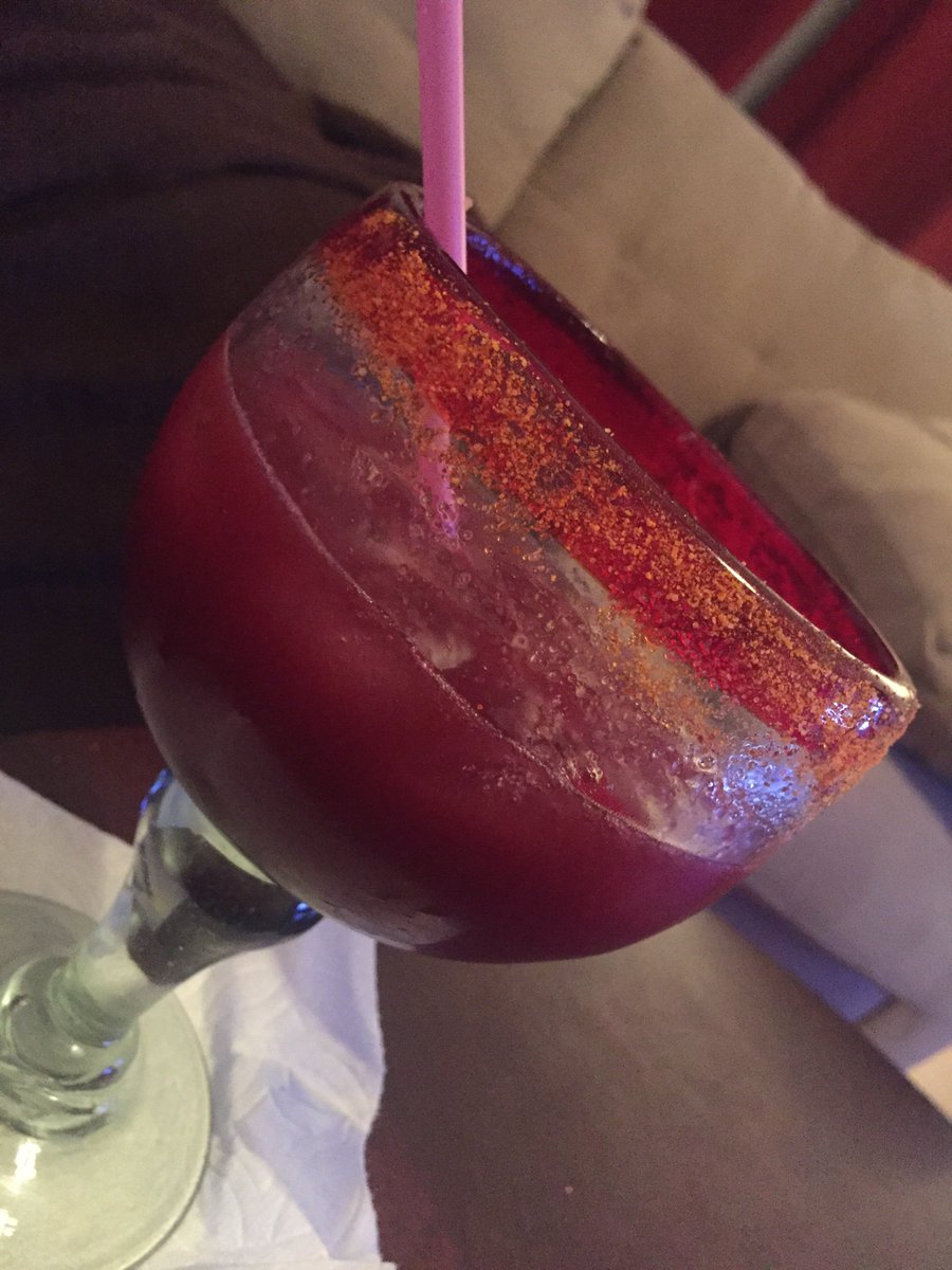 c_zamora's tweet photo. I like to believe that this watermelon, blackberry and orange juice marg. Is as healthy as you can get #Margarita #madness #lowkey #trechas https://t.co/nsfq6Sotkh