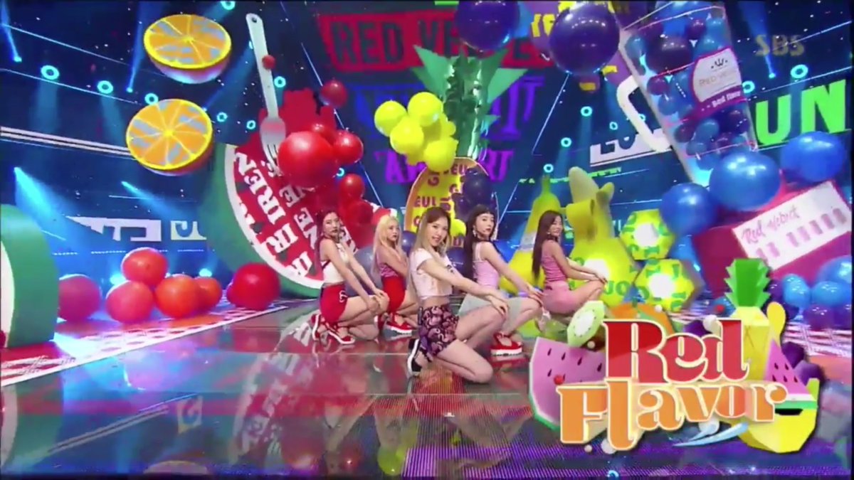 ayteeyenX's tweet photo. AHHH I LOVE THIS Center Wendy at the end!! https://t.co/nRkhW2Mc6B