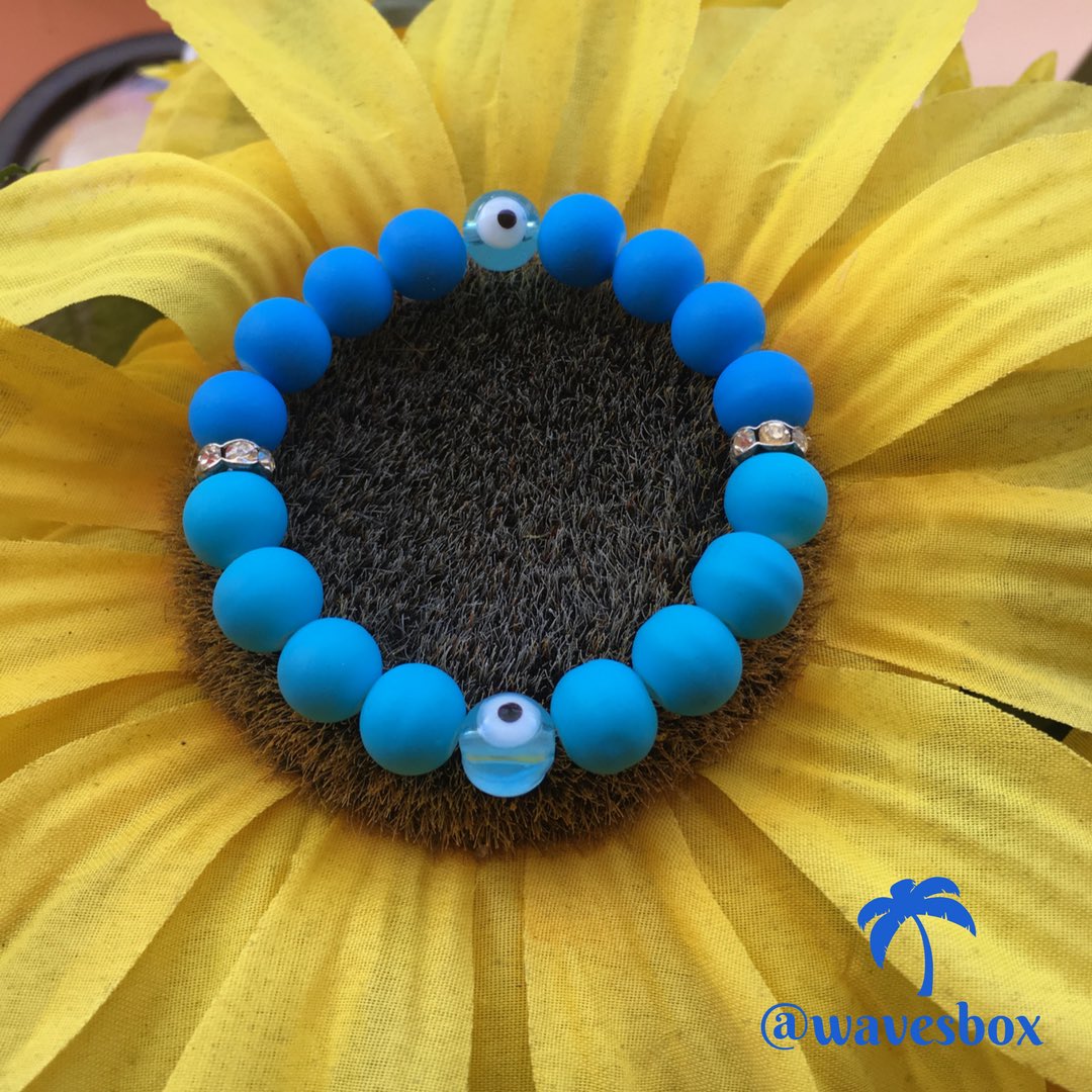 wavesbox's tweet photo. This is our new FAV blue bracelet how gorgeous is this ππ #wavesbox #bracelets #fashion #jewelry #blue #wristwear #love #miami #handmade https://t.co/TFCEYRjjMZ