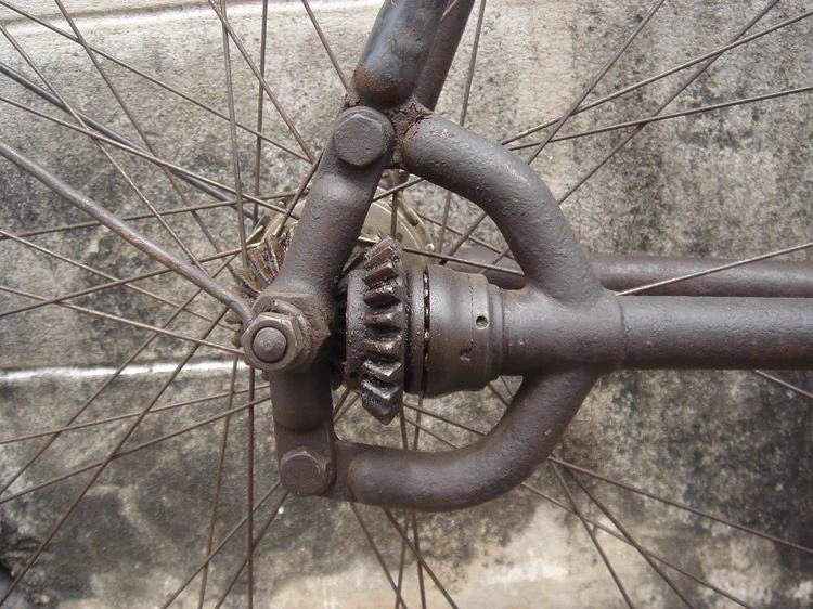 チェーンじゃない自転車が有能すぎる！しかもかっこよくてスタイリッシュ！
