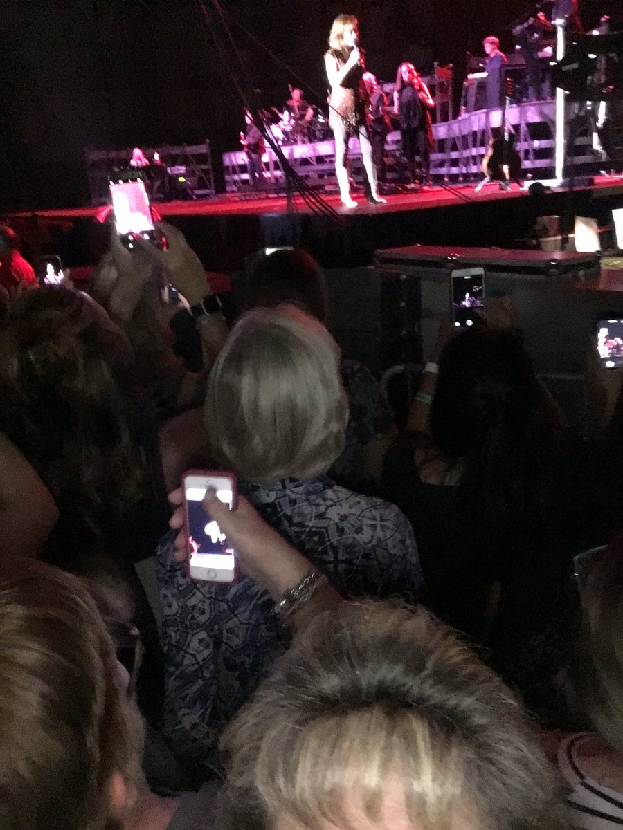 terrinhayes's tweet photo. Short girl selfie @NISDBRAUCHLE #Reba #KICKINforaKURE #cougarsummerchallenge #ShesSoFancy https://t.co/6QjhKeRpRe
