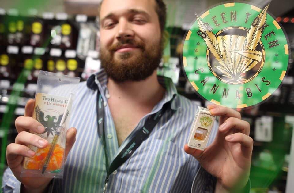 Still time left to come say goodnight! We're open until 11pm!!
greentokencannabis.biz
#i502 #cannabis #mmj #legalweed #GreenToken #LaceyWA