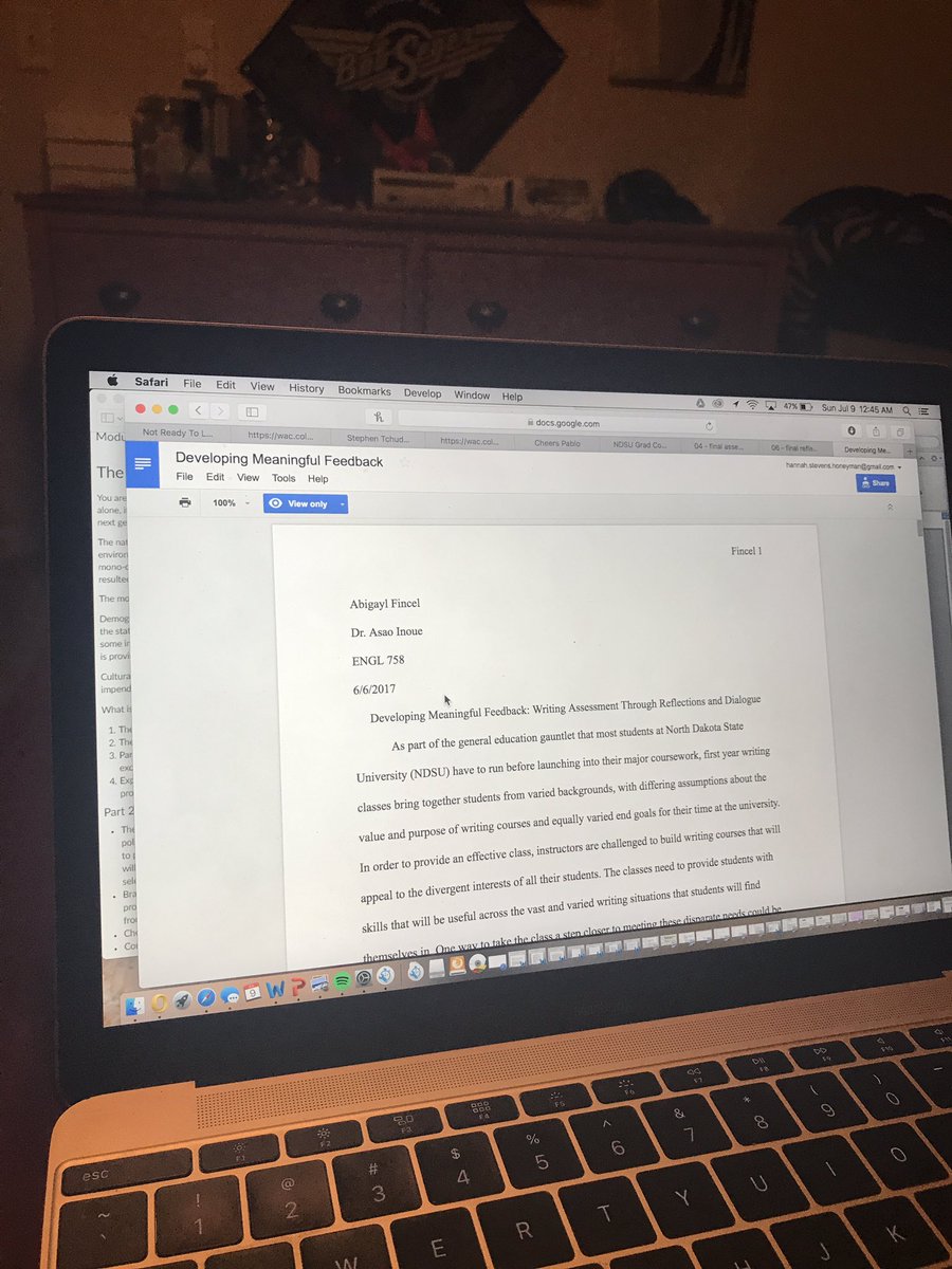Hstevens5's tweet photo. Some late night reading 📖 - @AbbyFincel #ENG758 https://t.co/kmtW2YsSoe