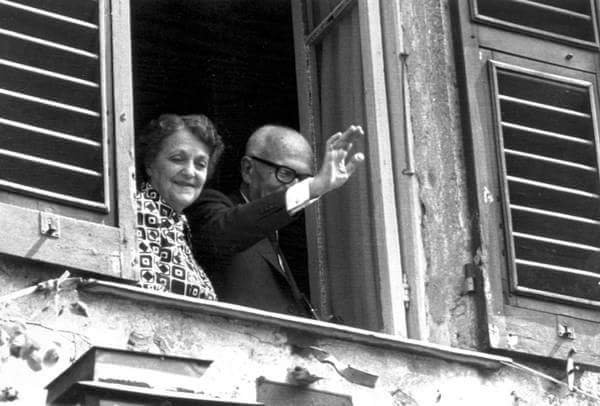 AvantiLaura's tweet image. 39 anni fa ci svegliamo con un nuovo, amatissimo Presidente. Come lui, temo, nessuno mai più... #sandropertini
#buonadomenica
#Buongiorno