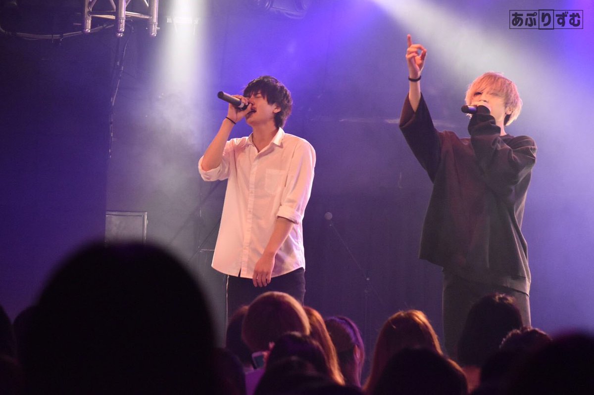 APRHYTHM_info's tweet photo. あぷりずむ 2017.07.01

【さかいゆうき&amp;MIT】

photo《 @jinnkuru 》
#あぷりずむ https://t.co/chofjhihGC