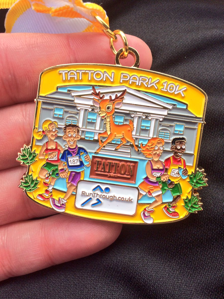 StarWarsSucker's tweet photo. #Running like a rebel again at the @tatton_park 10k #tattonpark10k #firstever10k #pb #StarWars #rundisneytee https://t.co/lJHLx8SVda