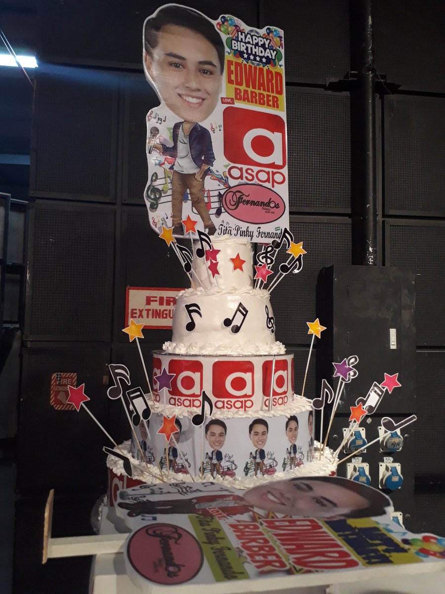 ItsmeCHESTER11's tweet photo. Birthday Cake For Edward

Thank you Pinky Fernando

#MAYWARDxEdwardBdayOnASAP https://t.co/0S0Z7tbzaQ