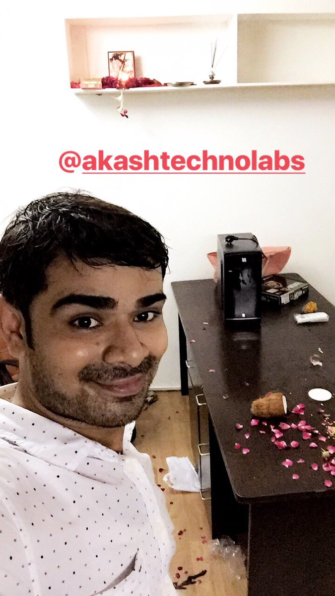 akash_padhiyar's tweet photo. #Day1   @AkashTechnolabs https://t.co/HgW43br6qP
