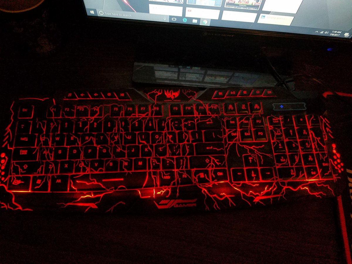 TonithTheTiger's tweet photo. @UrAvgConsumer Love your content. It'd be cool if you reviewed this Bluefinger gaming keyboard for a budget vid https://t.co/WwOM0VARmm https://t.co/UxNL9cxIYs