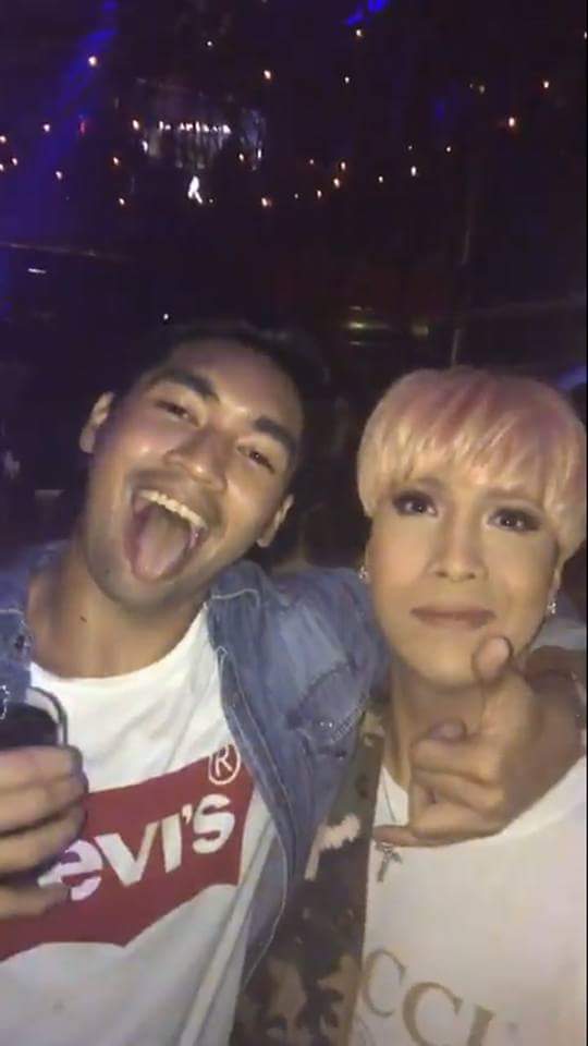 CafNadine's tweet photo. Sino sino yan https://t.co/TCi1BEjCYb