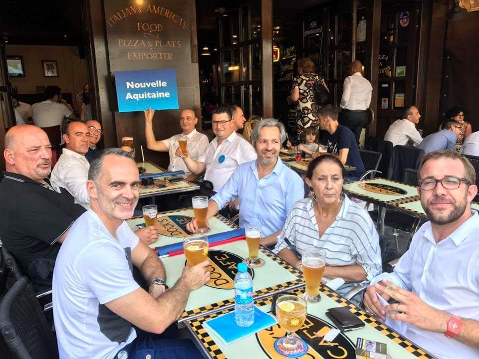 CavallierFranck's tweet photo. La Gironde en force pour la convention LREM ! @EnMarcheGironde
#ConventionLREM
#EM33 https://t.co/C2nbMF2YuK