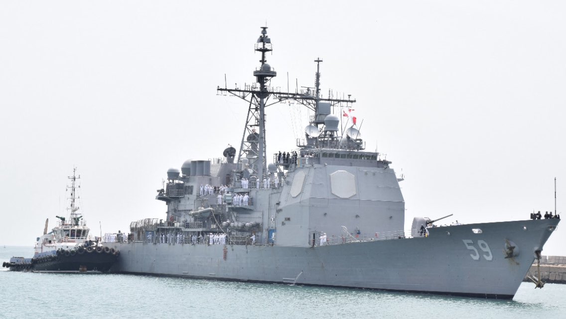 DennisJesudasan's tweet photo. @USNavy #USSPrinceton, #Japan @JMSDF_PAO #JSSazanami in #Chennai port to participate in #Malabar military exercise (Pics: MoD) @the_hindu https://t.co/wzkqxNwZqZ