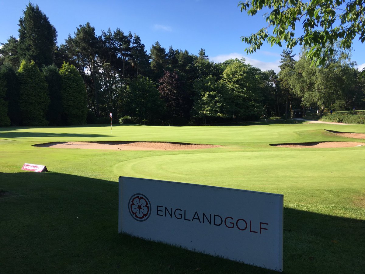 Final round underway of English Men's Mid-Amateur C'Ship #LoganTrophy <a href="/BeauDesertGC/">BeauManager</a> Follow live scores at englandgolf.org/golfboxdetails…
