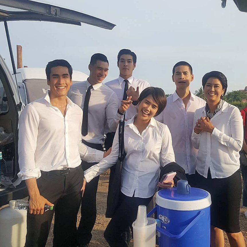 instagram.com/p/BV6AJn2nnBL/