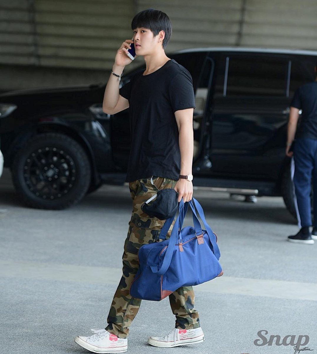 instagram.com/p/BT1IdbaF99Q/